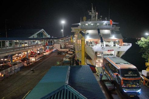 ASDP Catat Kenaikan Penumpang di Pelabuhan Merak Sebesar 33 Persen