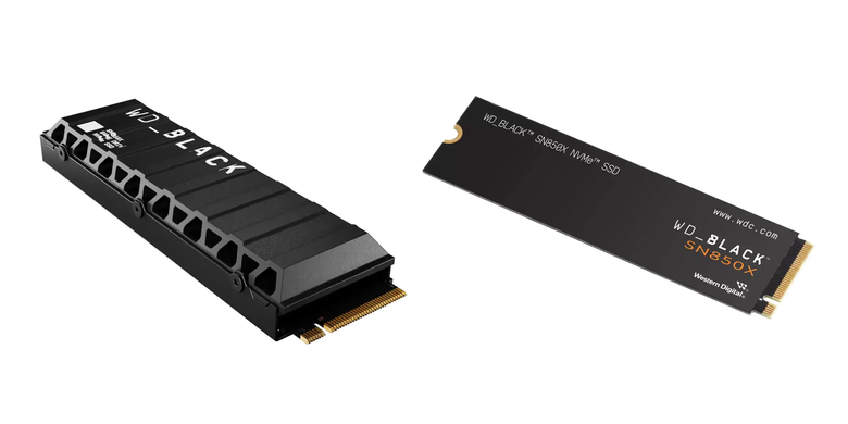 SSD WD Black SN850X 8 TB dengan heatsink (kiri), dan tanpa heatsink