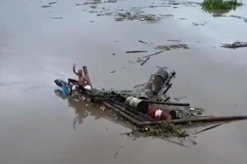 Cerita Wandi, Hanyut di Atas Rakit di Sungai Brantas hingga Bupati Kediri Ikut Teriak, Videonya Viral