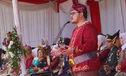 Peringati HUT RI, Mas Dhito Minta ASN Pemkab Kediri Kritik Dirinya