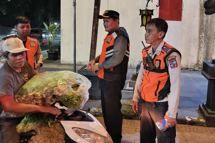 Setelah Truk Dilarang, Pasokan Sayur ke Pasar Bogor Diam-diam Masuk Pakai Motor dan Becak