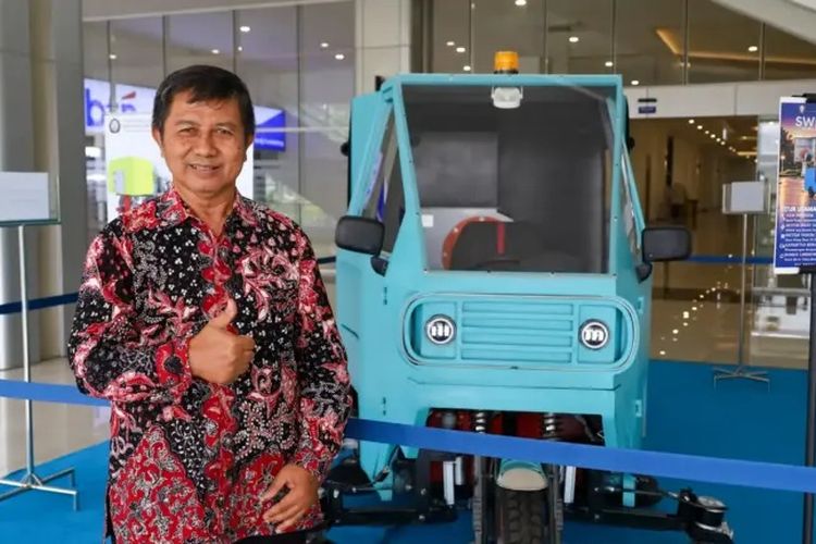 Wujud Sweeper EV, Kendaraan Baterai Listrik Penyapu Jalan Karya Dosen Undip