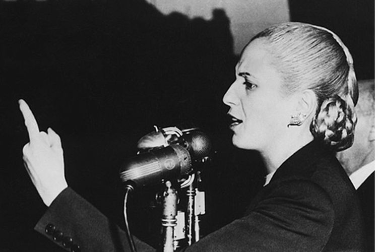 Salvador Dali (kiri) dan Evita Peron (kanan)