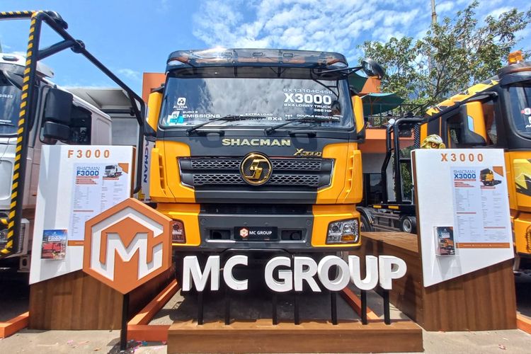 MC Group bawa truk Shacman pada pameran industri tambang Indonesia Energy & Engineering (IEE) 2024 di JIExpo Kemayoran