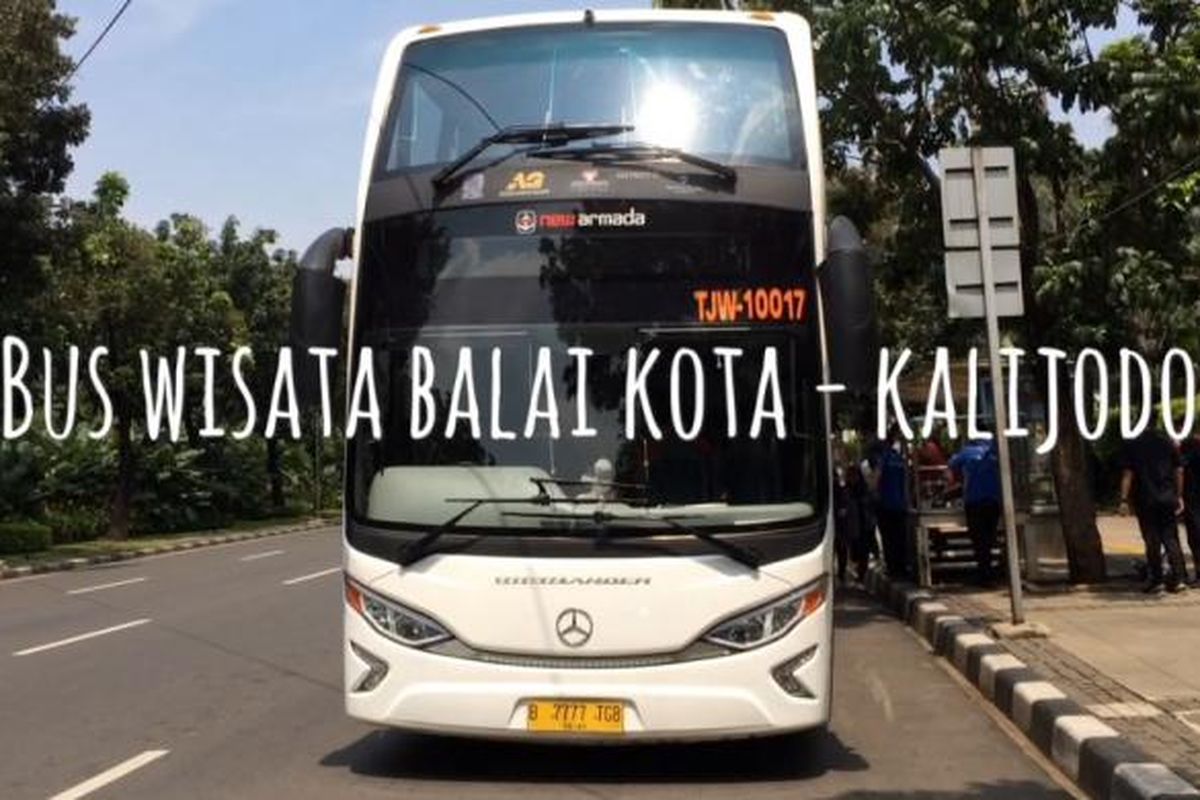 Bus wisata Balai Kota - Kalijodo