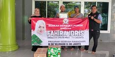 Salurkan Takjil di 267 Mushala di Jakarta, Fahira Idris: Momentum Silaturahmi dengan Warga