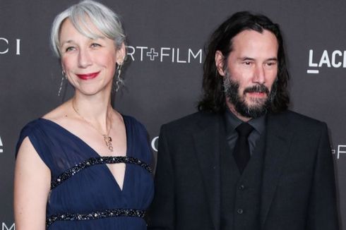 Pacar Baru Keanu Reeves, Alexandra Grant Seniman Sukses