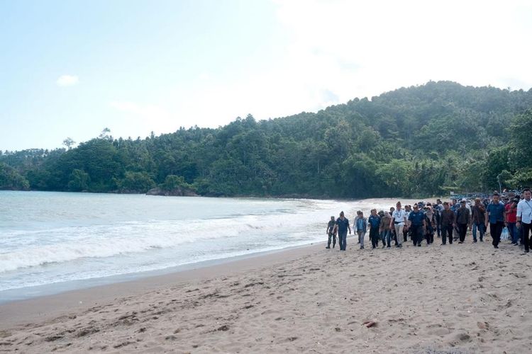 Salah satu pantai di Desa Wisata Bowele, Kabupaten Malang, Jawa Timur. Desa ini masuk 75 besar Anugerah Desa Wisata Indonesia (ADWI) 2023.