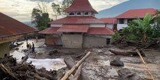Pj Gubernur Riau Berupaya Salurkan Bantuan untuk Korban Banjir Bandang di Sumbar