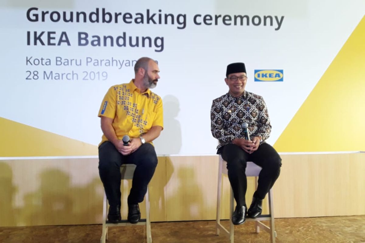 Gubernur Jawa Barat Ridwan Kamil meresmikan pembangunan IKEA Bandung di Kota Baru Parahyangan, Kamis (28/3/2019).