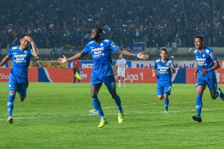 Kemenangan terakhir Persib Bandung di Stadion Si Jalak Harupat, Kabupaten Bandung di Liga 1 2020. Persib akan kembali berkandang di stadion berkapasitas 27 ribu penonton itu mulai pekan ke-26 Liga 1 2023-2024. 