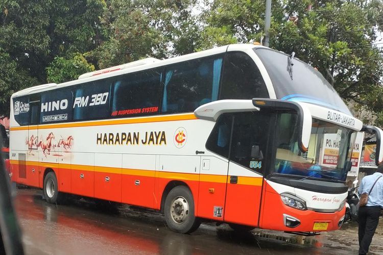 Bus AKAP PO Harapan Jaya