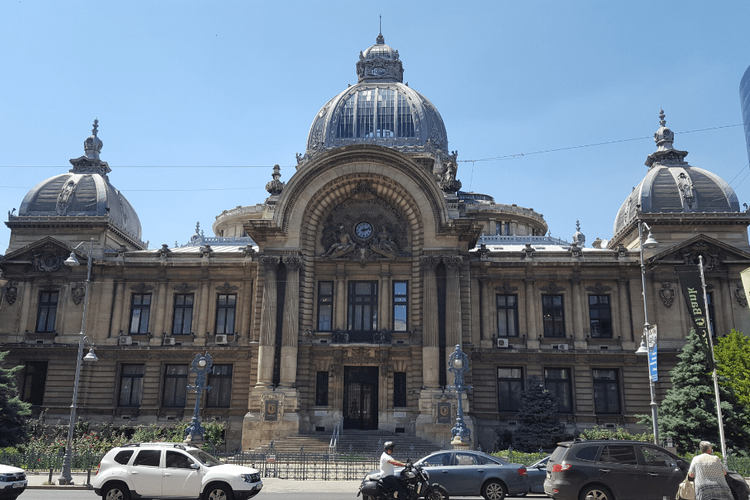 Ilustrasi The CEC Palace, Bucharest