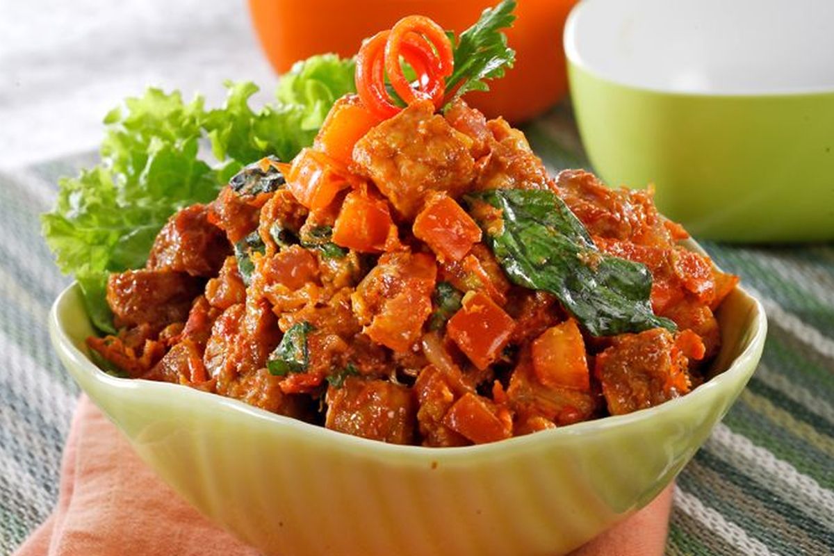 Sambal tempe kemangi.