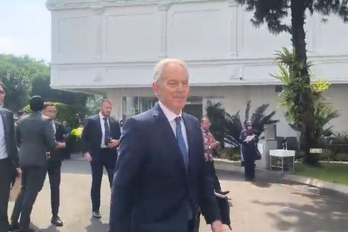 Mantan PM Inggris Tony Blair Temui Jokowi di Istana 