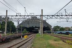 Genangan Air Surut, KRL dari Stasiun Tanjung Priok ke Kota Beroperasi dengan Kecepatan Terbatas