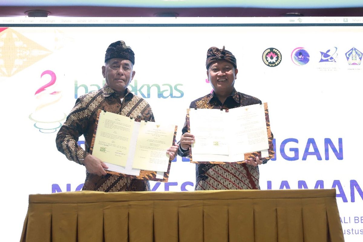 Menristekdikti saat membuka Rangkaian Kegiatan Ilmiah Peringatan Hari Kebangkitan Teknologi Nasional (Hakteknas) ke-24 Tahun 2019 di Denpasar Bali pada Senin (26/9/2019).