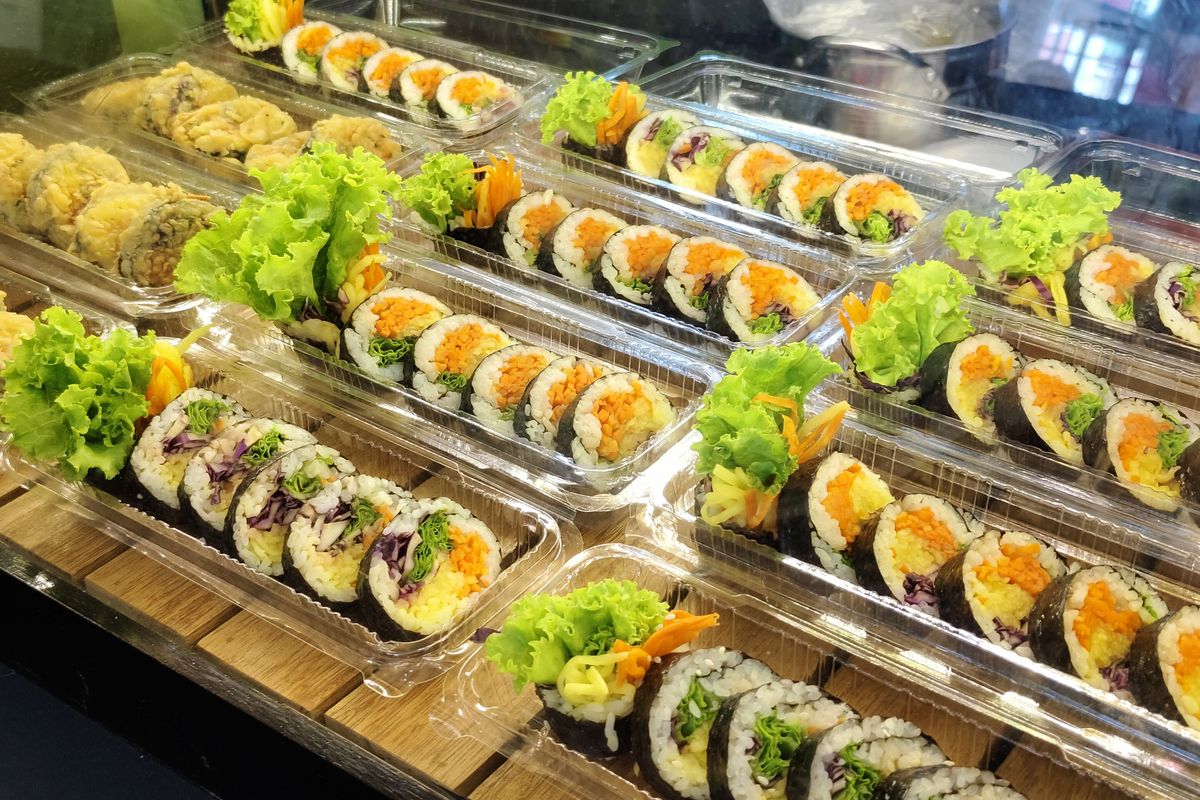 Jakarta Vegetarian Week 2025 digelar di Main Atrium, Ground Floor, Emporium Pluit Mall, Jakarta Utara,  Sabtu (3/5/2025). 