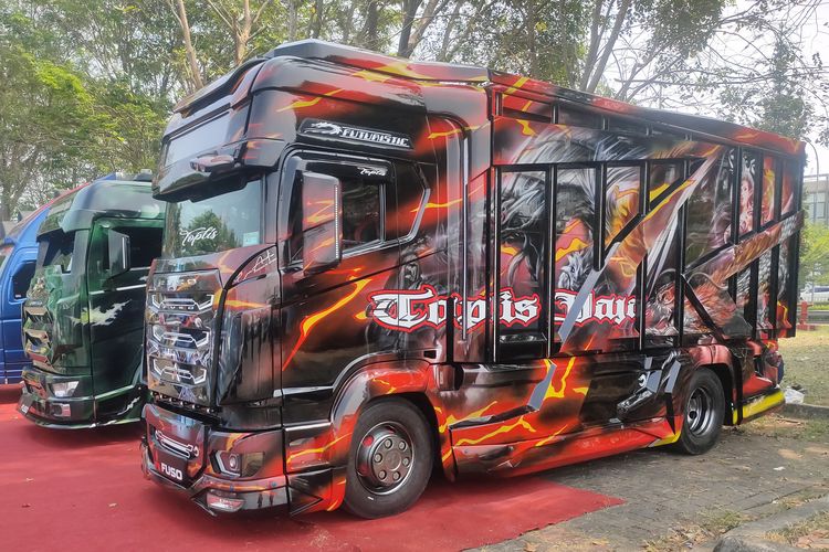 Modifikasi ekstrem truk Canter