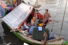 Warga yang Tinggal di Perahu Nelayan Sebut Tak Terima Bantuan Sepeserpun