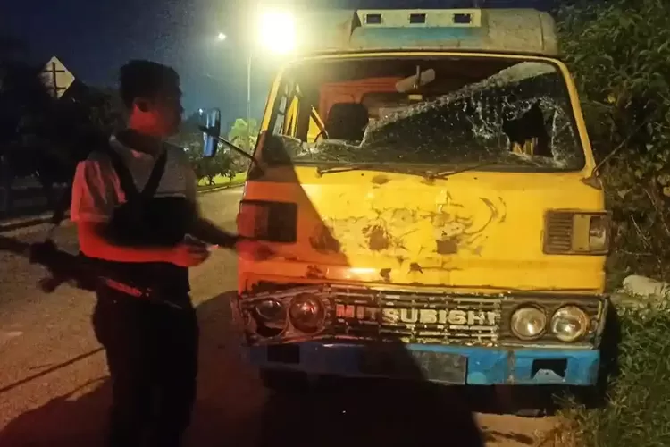 Tegur Penyerobot Antrean Solar, Sopir Truk di Palembang Tewas Ditusuk