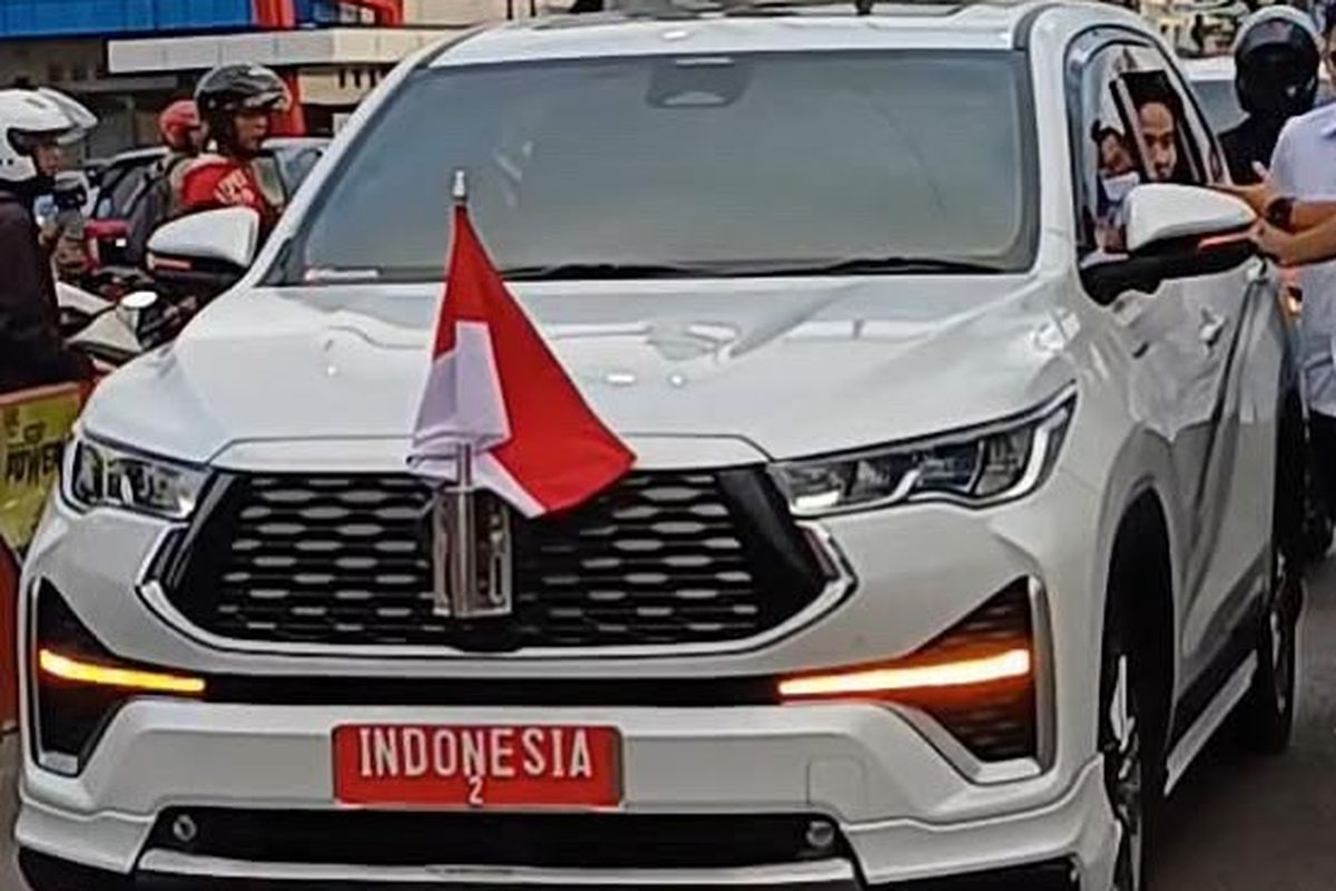 Wapres RI Gibran Rakabuming Raka pakai Toyota Innova Zenix Hybrid sebagai mobil dinas