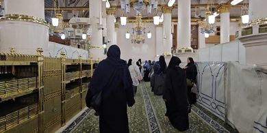 Apa Itu Sedekah Barcode? Solusi Jemaah Haji Bisa Masuk Raudhah