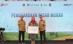 Gelar Program “Pak Rahman”, Pemkot Semarang Raih Penghargaan dari TPID Jateng dan BI