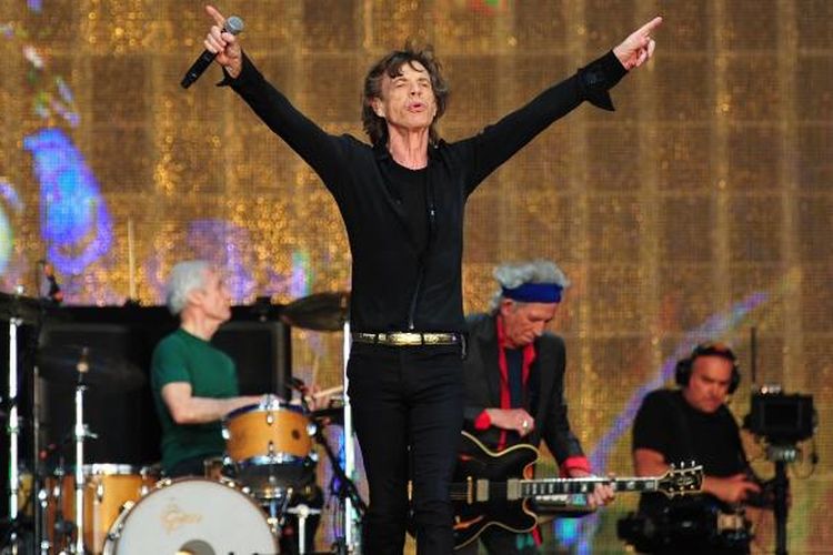 Foto band Inggris The Rolling Stones ini diambil pada 13 Juli 2013 saat mereka menggelar konser di British Summertime Hyde Park, London.