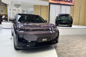 Indomobil Boyong Leapmotor: Strategi Kunci di Pasar Mobil Listrik RI
