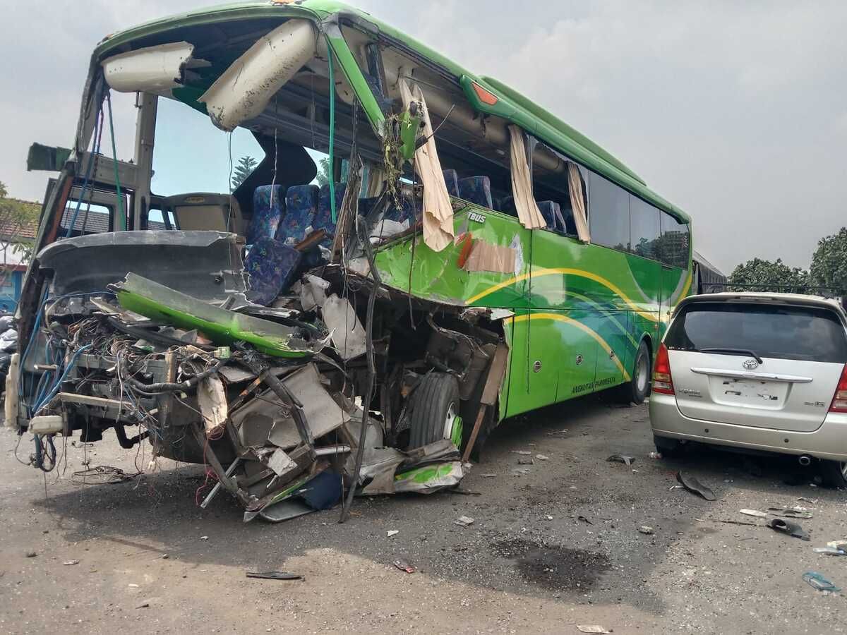 Update Kecelakaan Bus Rombongan Asal Malang: Sopir Mengantuk dan Kecepatan di Atas 100 Km Per Jam