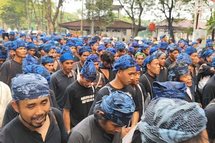 Ribuan warga Baduy jalani Seba Baduy dengan bertemu Penjabat Gubernur Banten