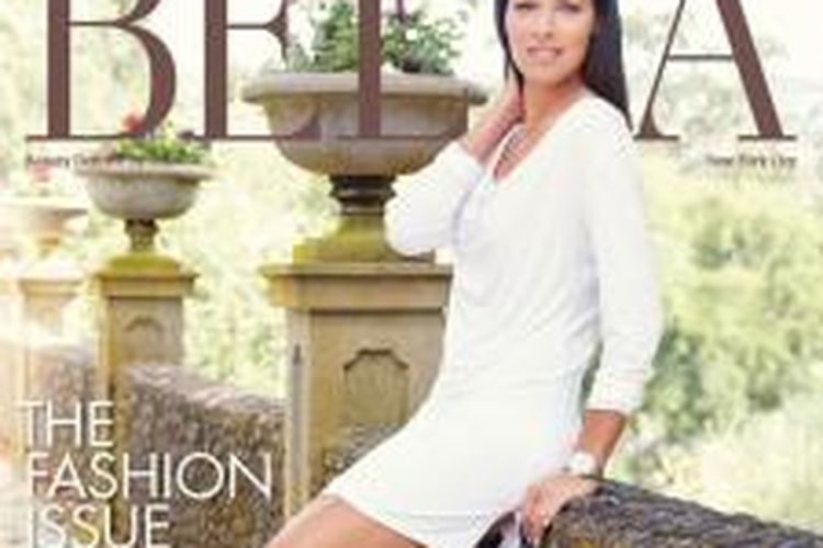 Petenis Serbia, Ana Ivanovic, menjadi model sampul majalah Bella edisi September-Oktober 2014.