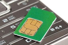 Pelanggan Pascabayar Perlu Registrasi SIM Card Pakai NIK dan KK?