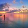 Pantai Sekitar Samarinda dan Bontang, Ada yang Harus Menyeberang Dahulu