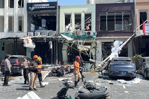 Detik-detik Ledakan Ruko di Pakuwon City Surabaya, Koki Sempat Cium Bau Gas, Warga Dengar Gemuruh