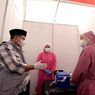 Tinjau Vaksinasi di Karawang dan Bekasi, Wagub Uu Optimistis Herd Immunity Akan Tercapai
