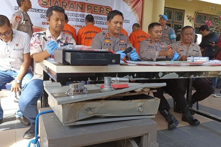Jumpa pers kasus pencurian brankas di Lombok Barat, Jumat (7/7/2023)