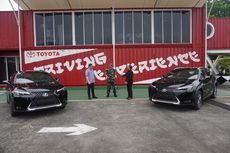 Jadi Mobil Resmi KTT G20, Toyota Perkenalkan Lexus UX300e ke Paspampres