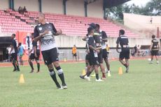 Persipura Resmi Tunjuk Jacksen Sebagai Pelatih