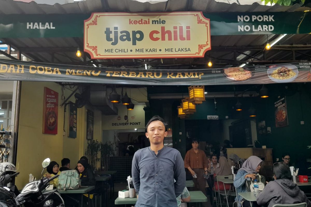 Be Putra Sabian, Manager Marketing Kedai Mie Tjap Chili