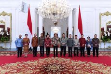 Panggil Bos OJK dan Industri Jasa Keuangan, Jokowi Minta Jaga Momentum Pertumbuhan Ekonomi