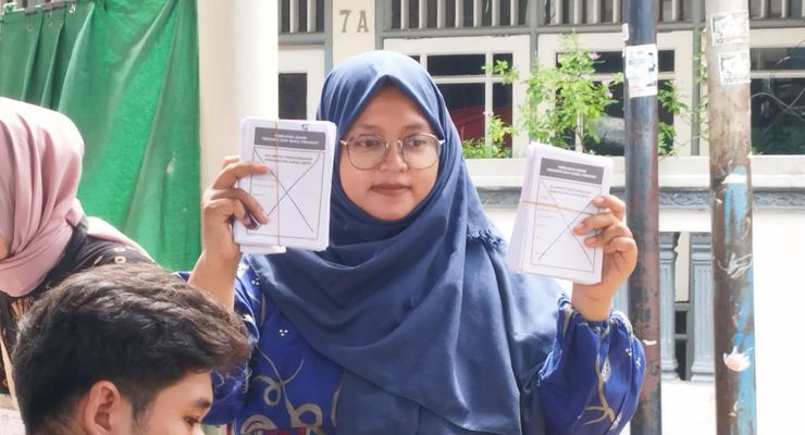 Kiat Kuat Jadi Ketua KPPS ala Nur, Harus Selalu &ldquo;Happy&rdquo;