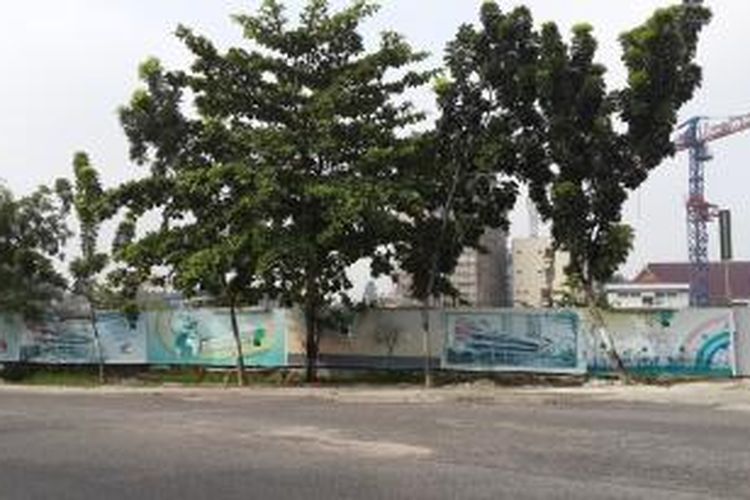 Green City, Pekanbaru, Riau, dilanjutkan kembali setelah mangkrak selama tiga tahun.