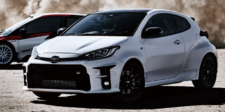 Toyota GR Yaris yang diperkenalkan bersamaan dengan peluncuran tim Gazoo Racing untuk musim balap di ajang World Rally Championship (WRC) 2020, di Tokyo pada Jumat (10/1/2020).