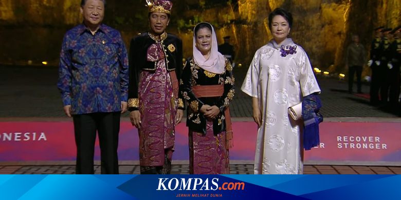 Colorful Balinese Endek Fabric G20 Heads of State at “Gala Dinner” with Jokowi Page all