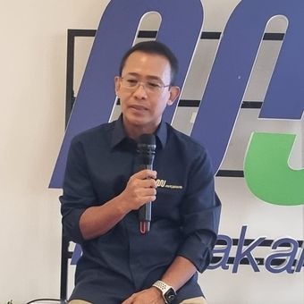 Direktur Utama MRT Jakarta Tuhiyat saat konferensi pers di Wisma Nusantara, Jakarta, Rabu (25/10/2023).