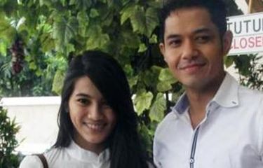 Alyssa Subandono dan Dude Harlino Ingin Pernikahan Sederhana
