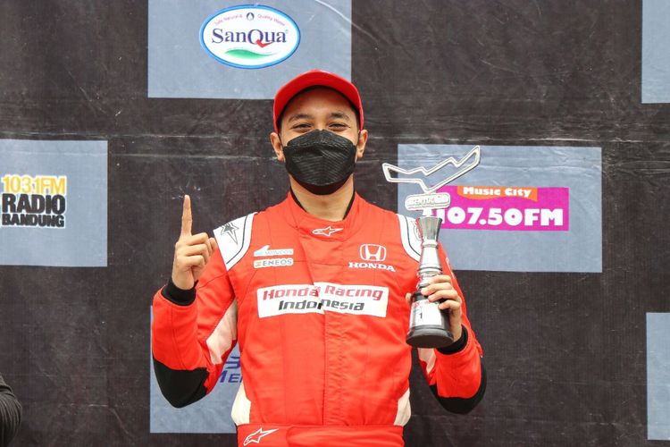 Pembalap Honda Racing Indonesia, Avila Bahar.