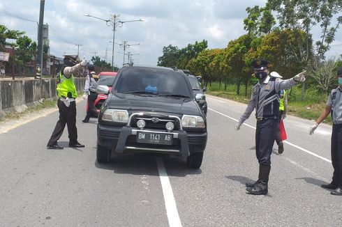 Mau Mudik, Kendaraan dari Luar Zona PSBB Tetap Dipaksa Putar Balik